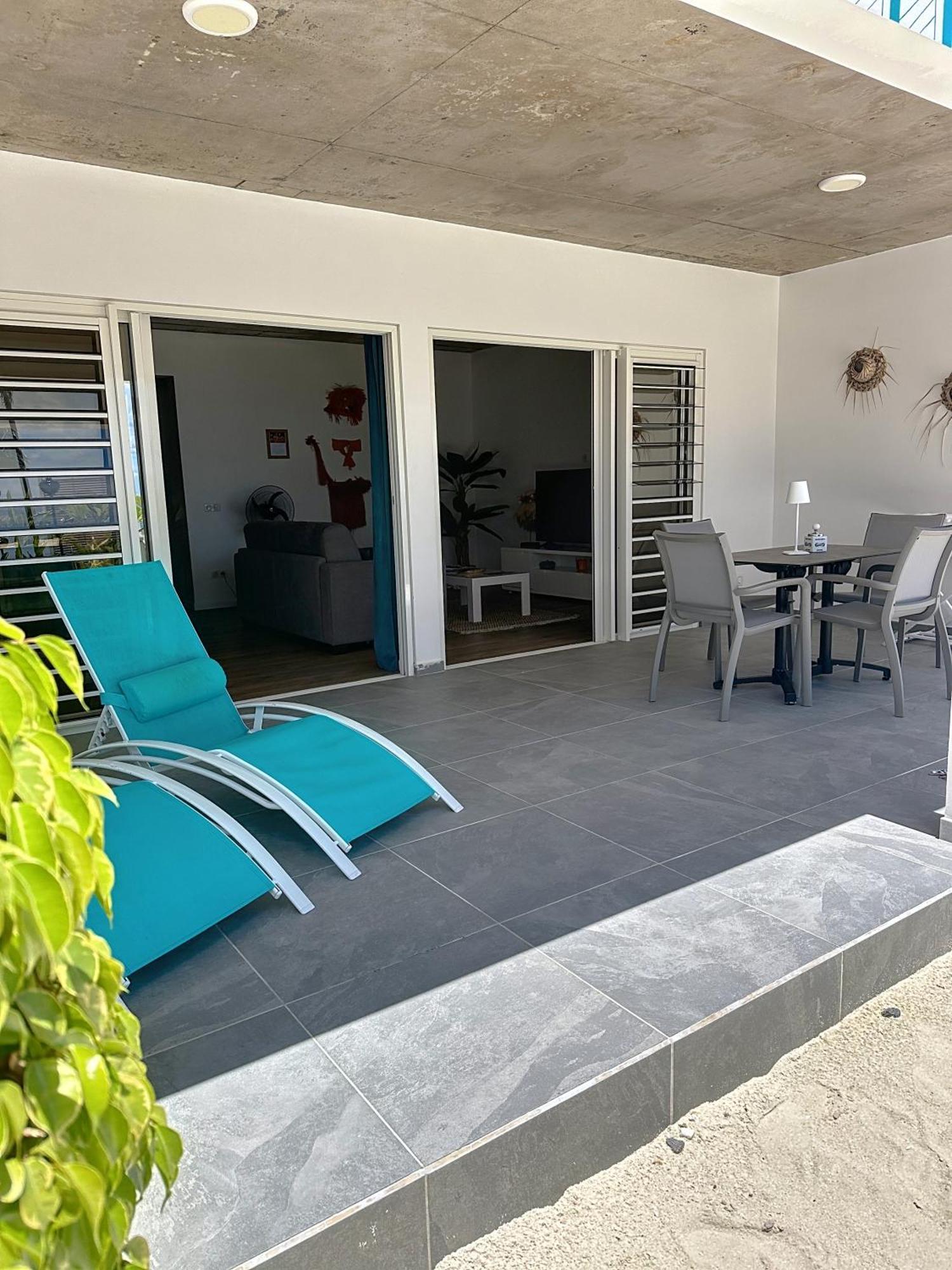 Pension Irivai Appartement Puatou 1 Chambre Bord De Mer Uturoa Exterior foto